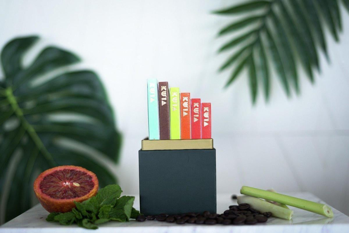 Maui Family Magazine: 7 Local Gift Ideas For Mother's Day-Maui Kuʻia Estate Chocolate