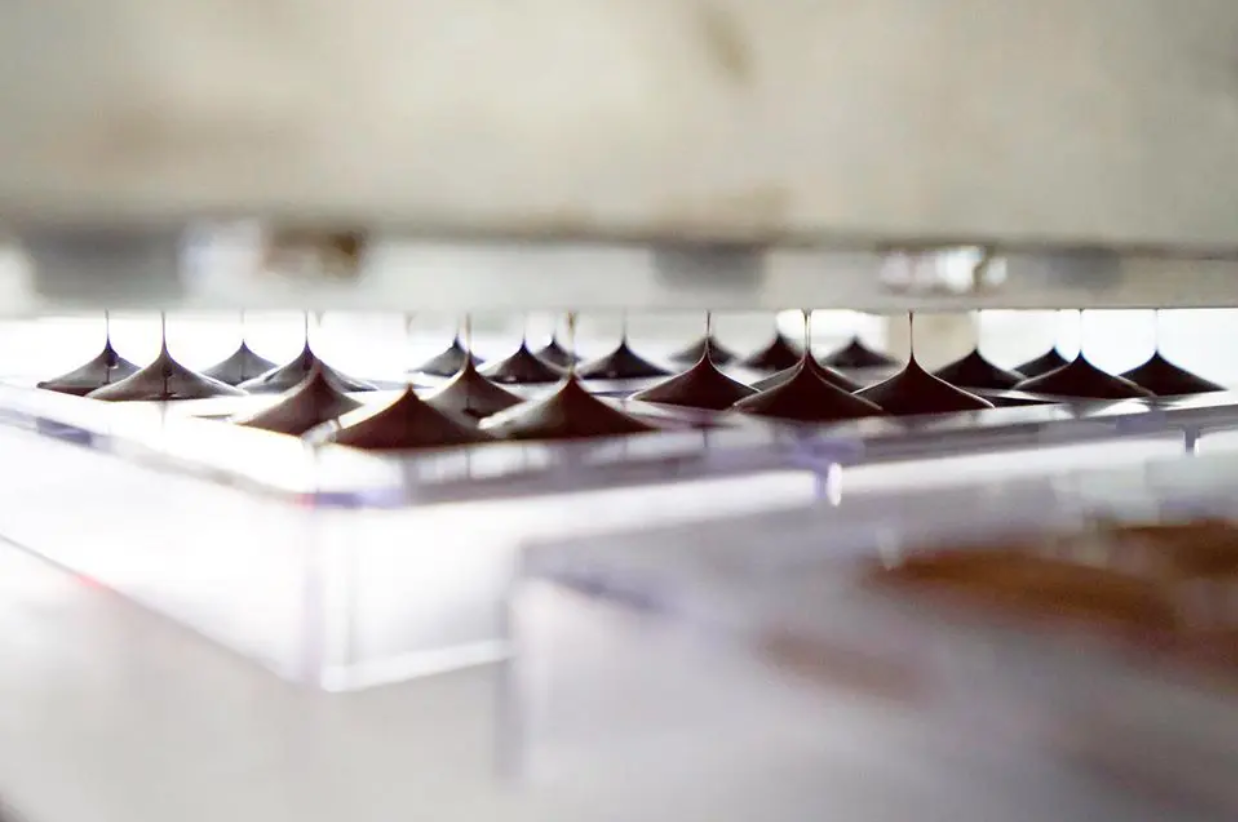 Maui Watch: Good Eats: Maui Ku’ia Estate Chocolate-Maui Kuʻia Estate Chocolate